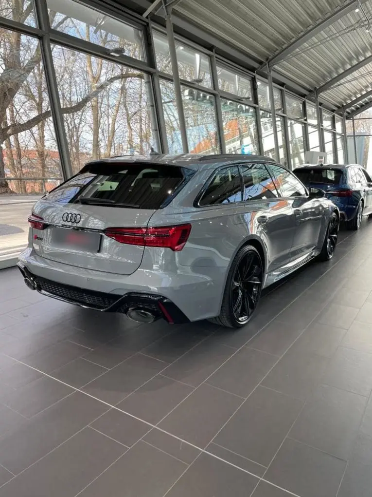 Audi RS6 Dynamic 2023, rear view — Cannes Lux Car Rental, Cannes. Wagon poise for the Grasse hillside run