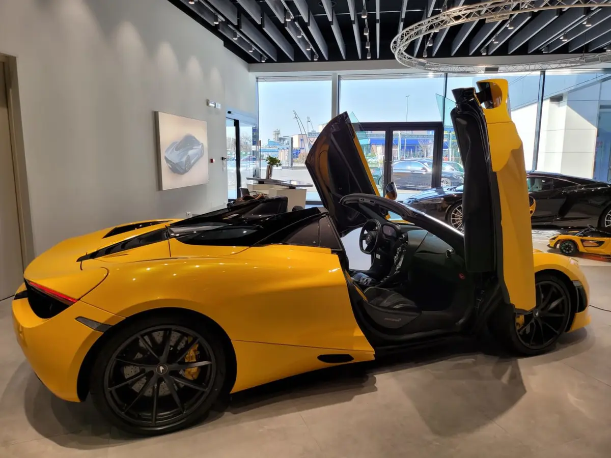McLaren 720S Spider 2022, front view — Cannes Lux Car Rental, Cannes. Open-top through Mougins toward Grasse hilltop light